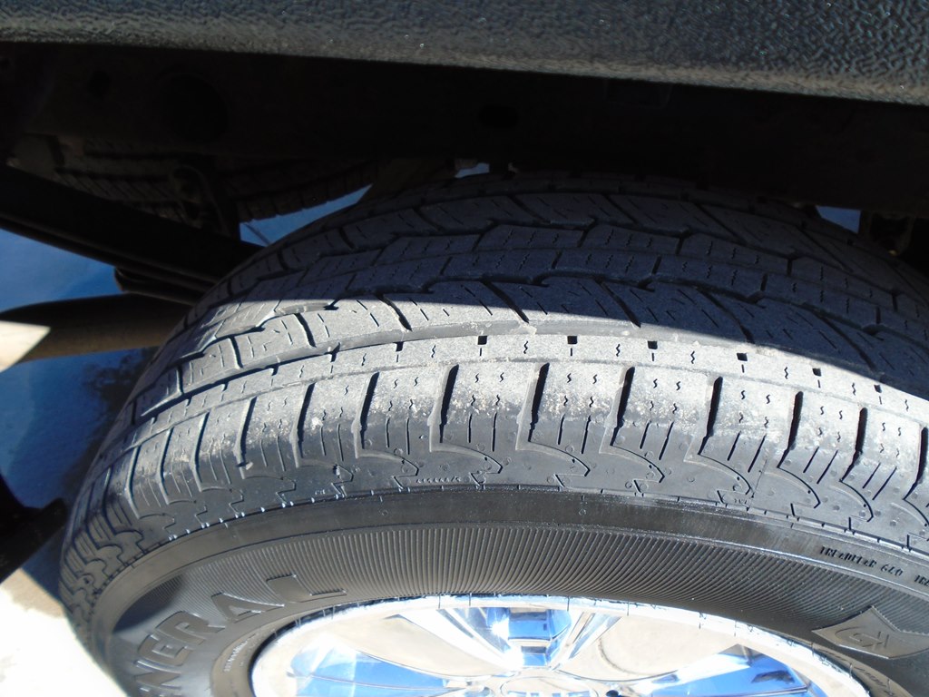 Photo 66 of this GMC SIERRA