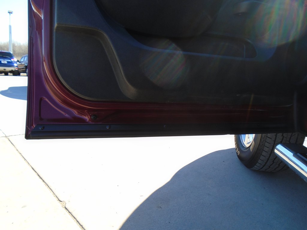 Photo 23 of this GMC SIERRA