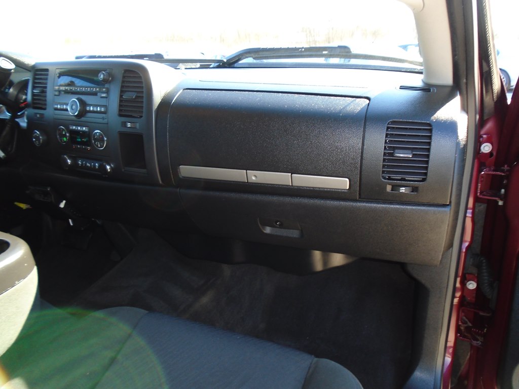 Photo 34 of this GMC SIERRA