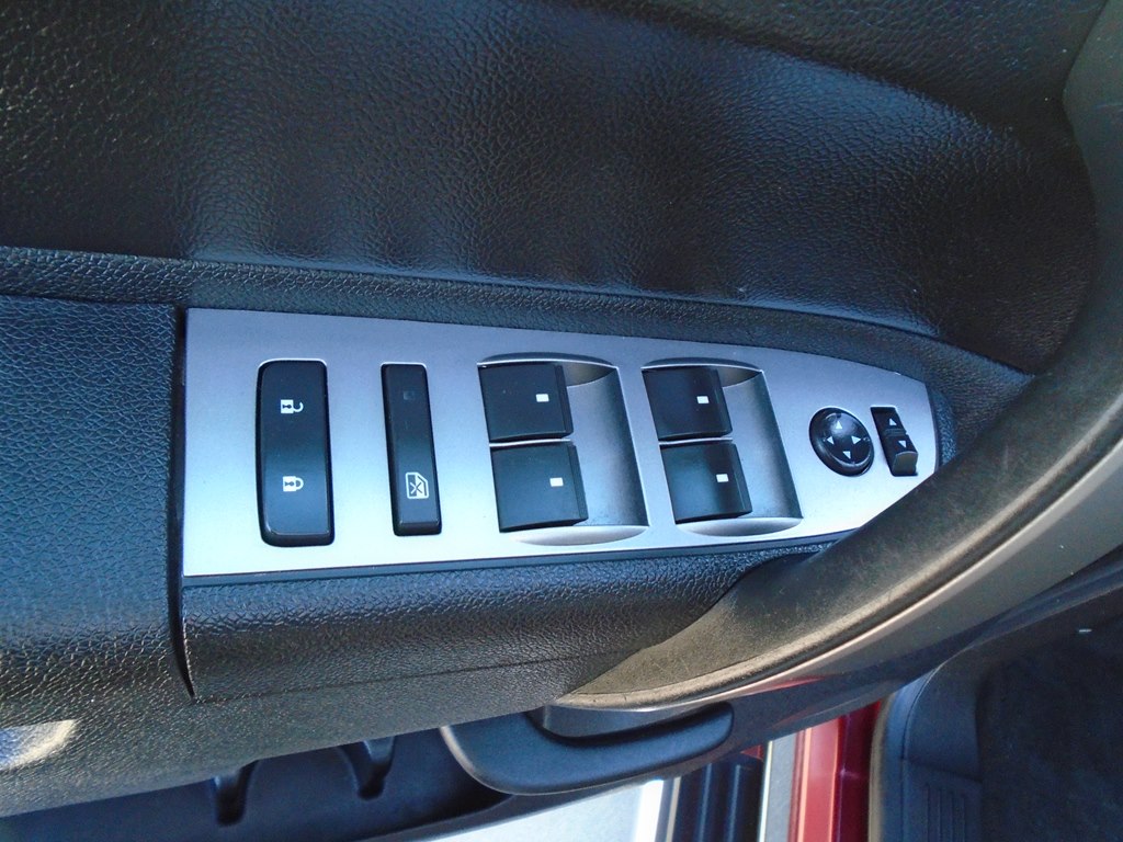 Photo 18 of this GMC SIERRA