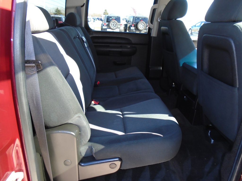 Photo 41 of this GMC SIERRA