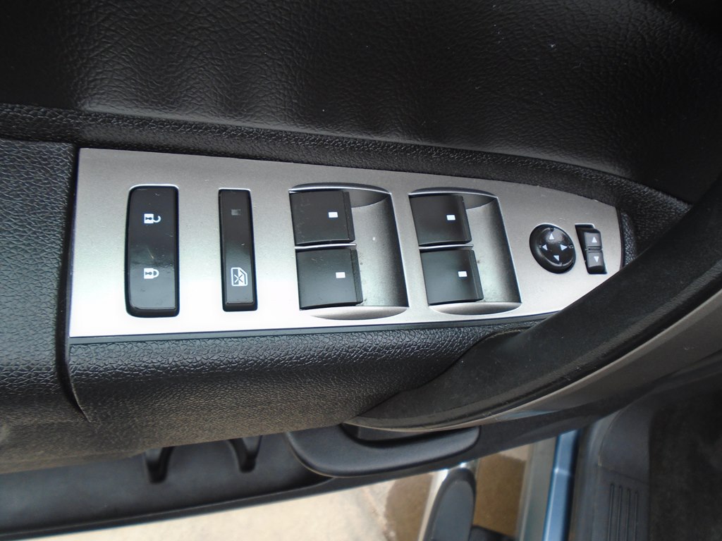 Photo 18 of this GMC SIERRA