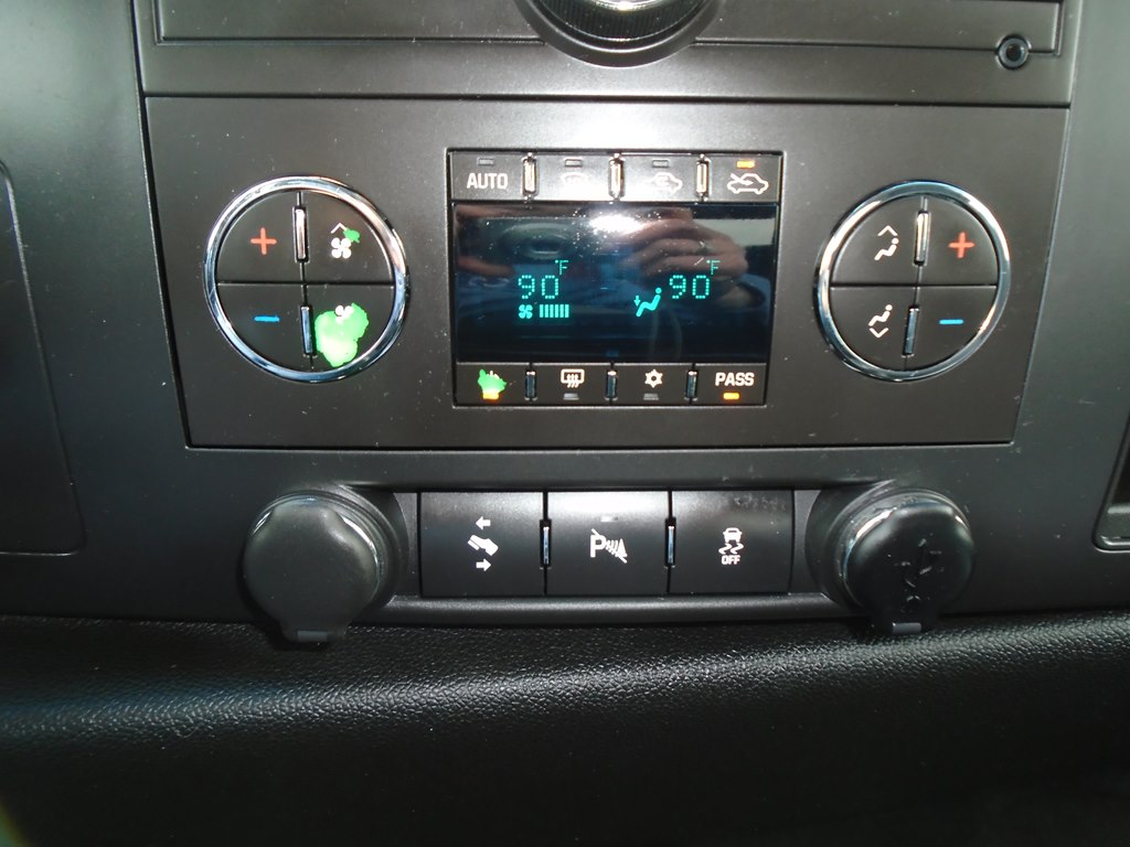 Photo 55 of this GMC SIERRA