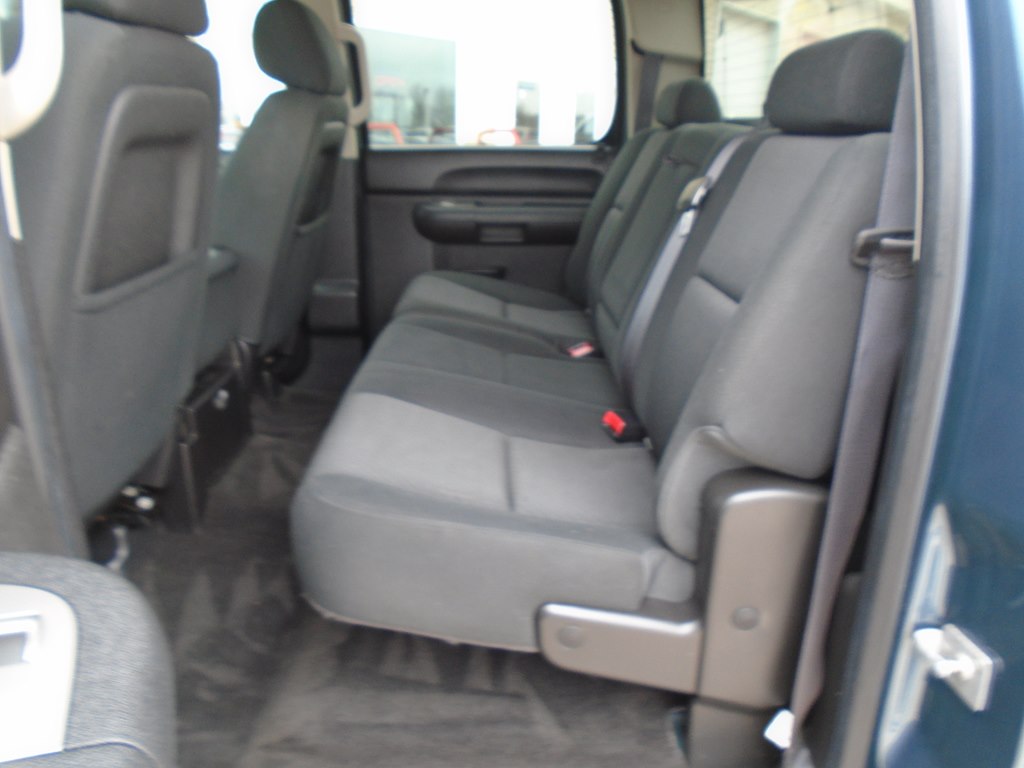 Photo 24 of this GMC SIERRA