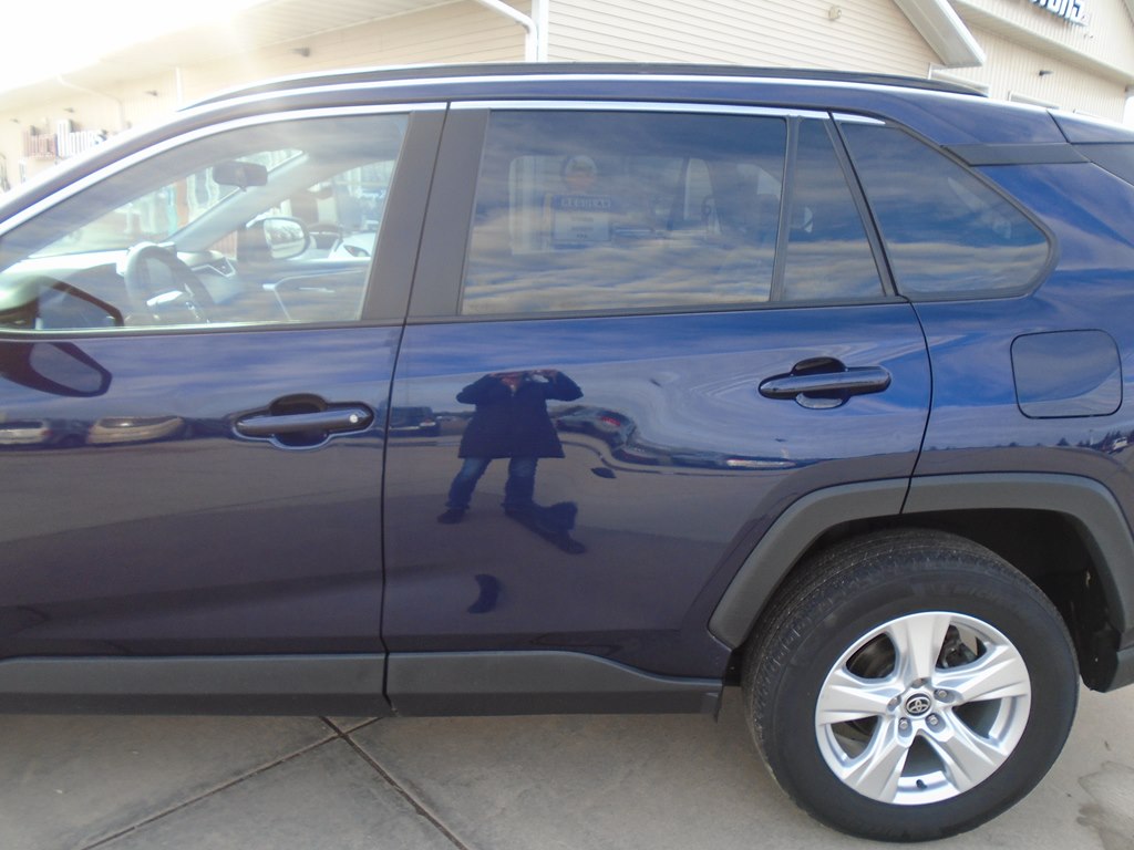 Photo 4 of this TOYOTA RAV4