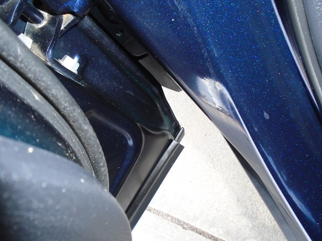 Photo 19 of this TOYOTA RAV4