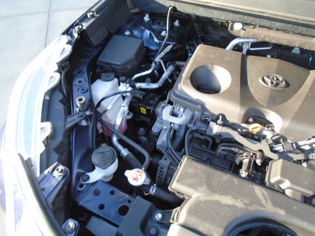 Photo 62 of this TOYOTA RAV4