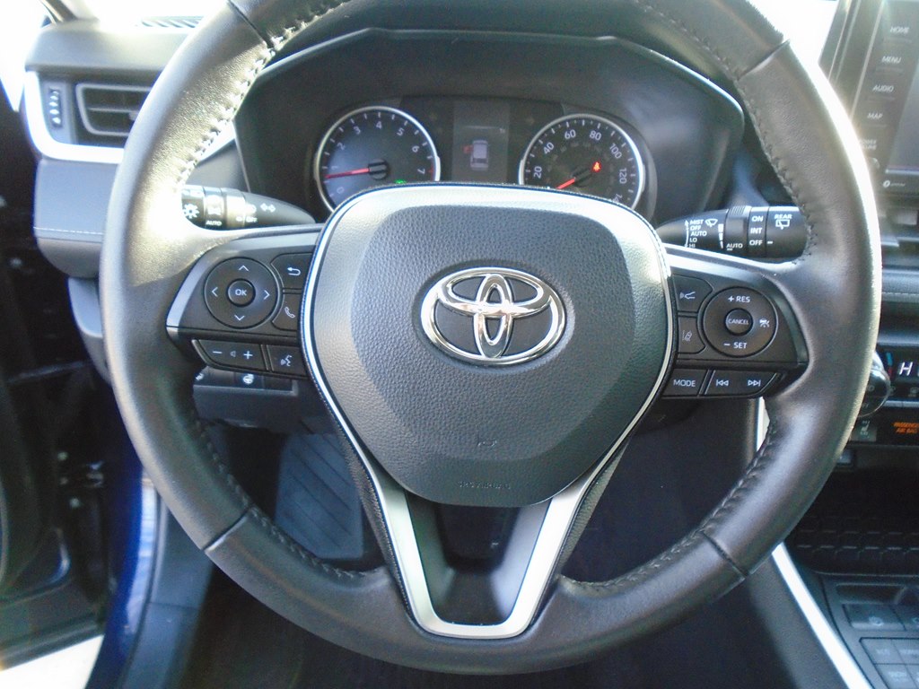 Photo 46 of this TOYOTA RAV4
