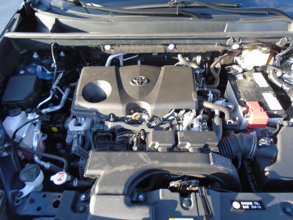 Photo 61 of this TOYOTA RAV4