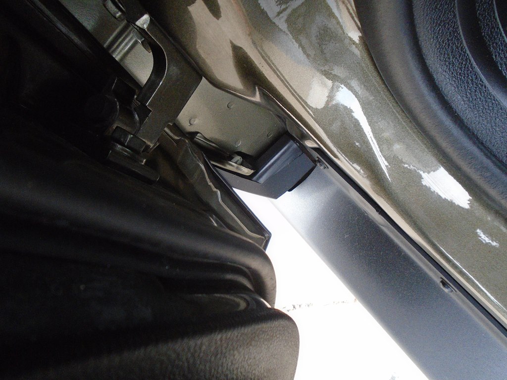 Photo 20 of this JEEP CHEROKEE