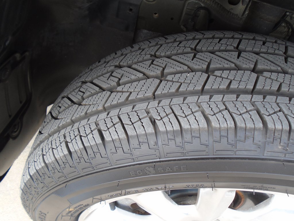 Photo 65 of this JEEP CHEROKEE