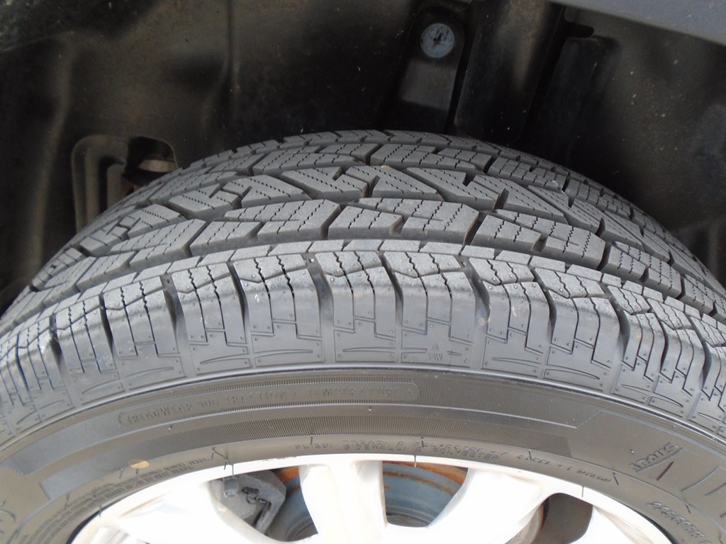 Photo 68 of this JEEP CHEROKEE
