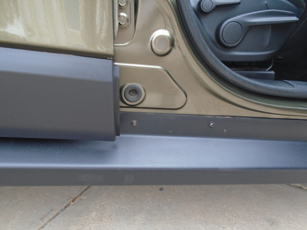 Photo 37 of this JEEP CHEROKEE