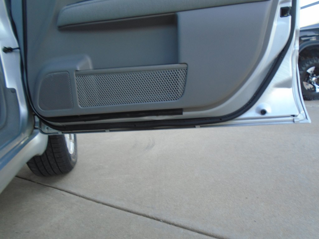 Photo 39 of this SUBARU FORESTER