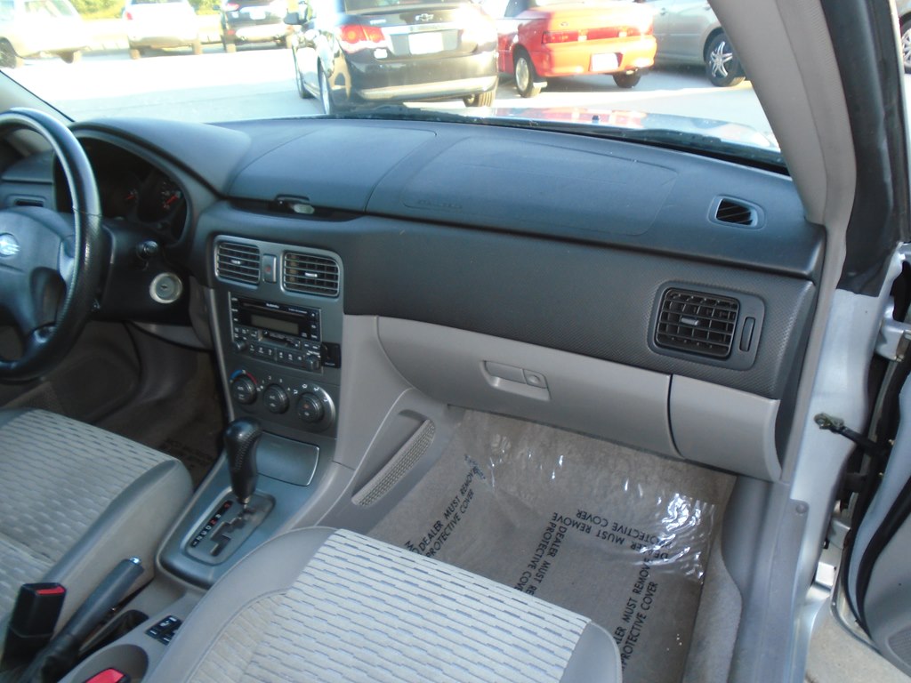 Photo 33 of this SUBARU FORESTER