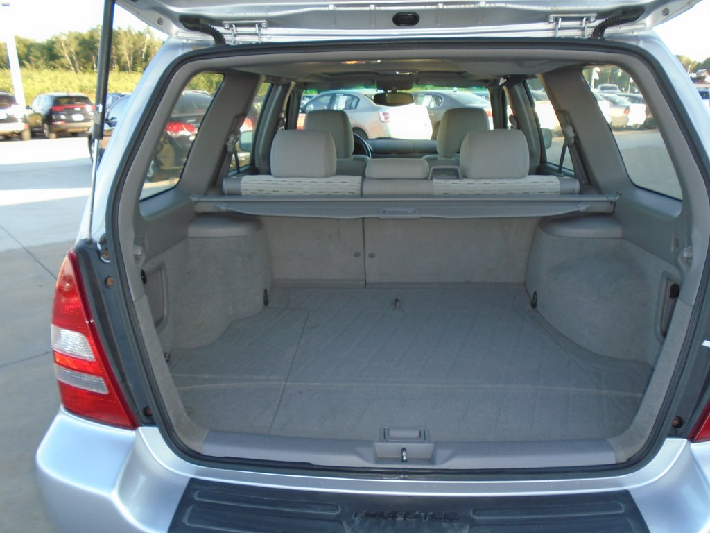 Photo 13 of this SUBARU FORESTER