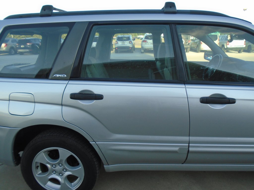 Photo 10 of this SUBARU FORESTER