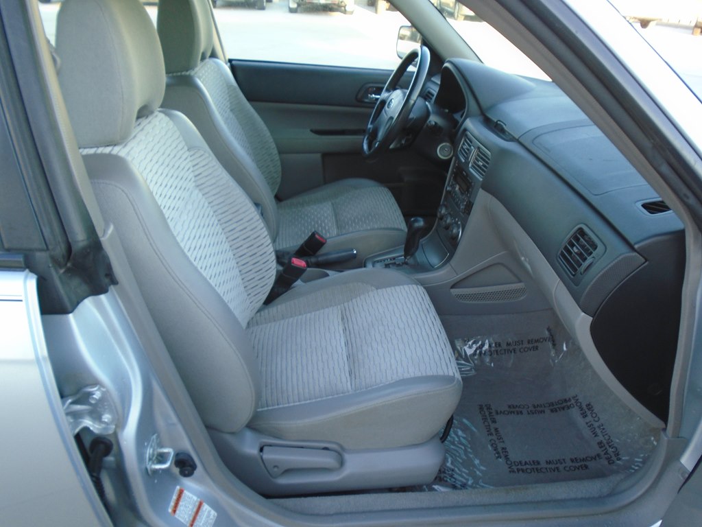 Photo 32 of this SUBARU FORESTER