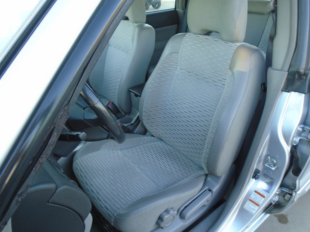 Photo 18 of this SUBARU FORESTER