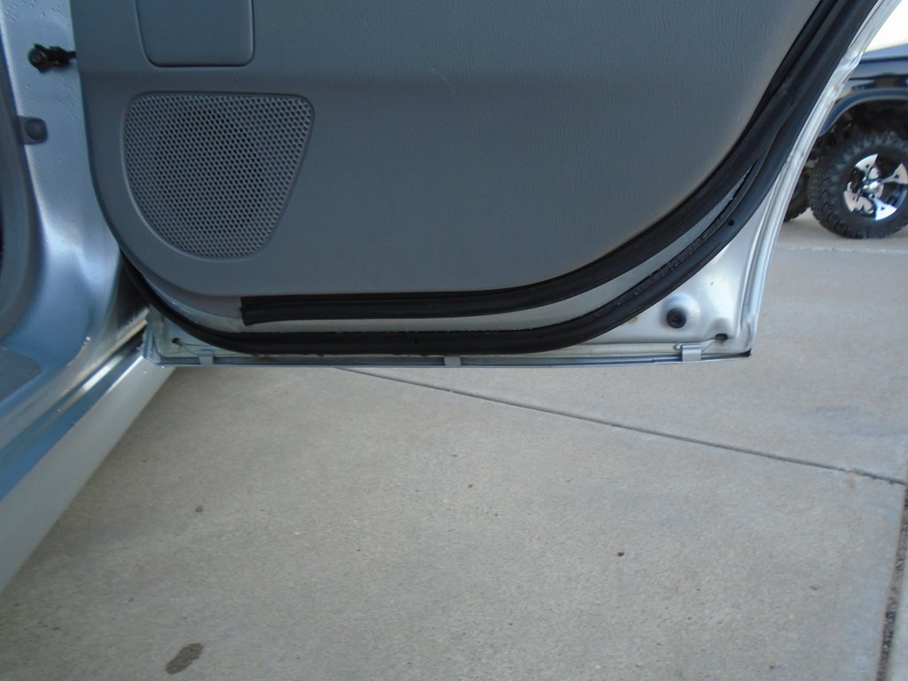 Photo 46 of this SUBARU FORESTER