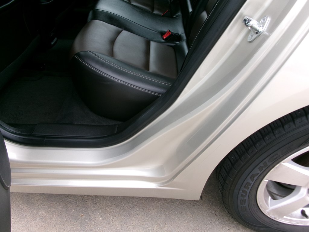 Photo 25 of this CHEVROLET CRUZE