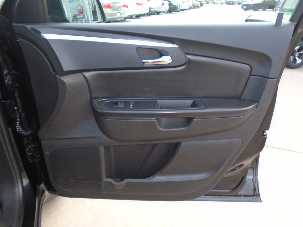 Photo 35 of this CHEVROLET TRAVERSE