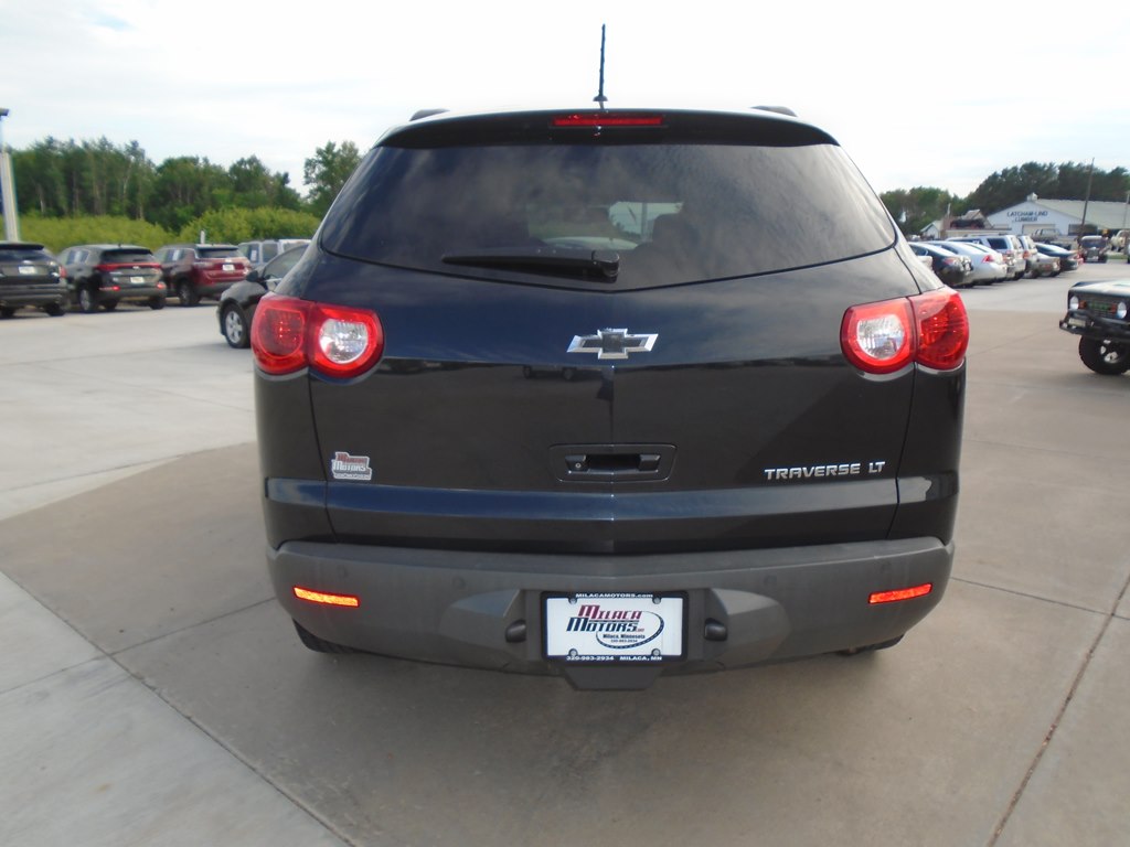 Photo 12 of this CHEVROLET TRAVERSE