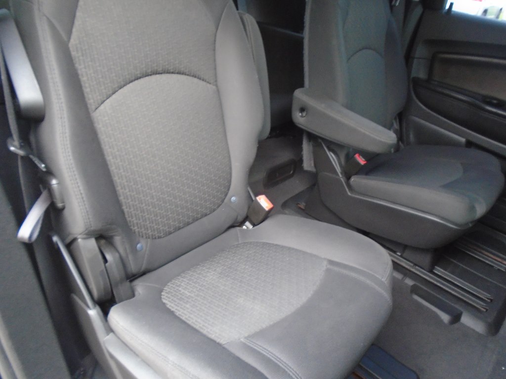 Photo 43 of this CHEVROLET TRAVERSE