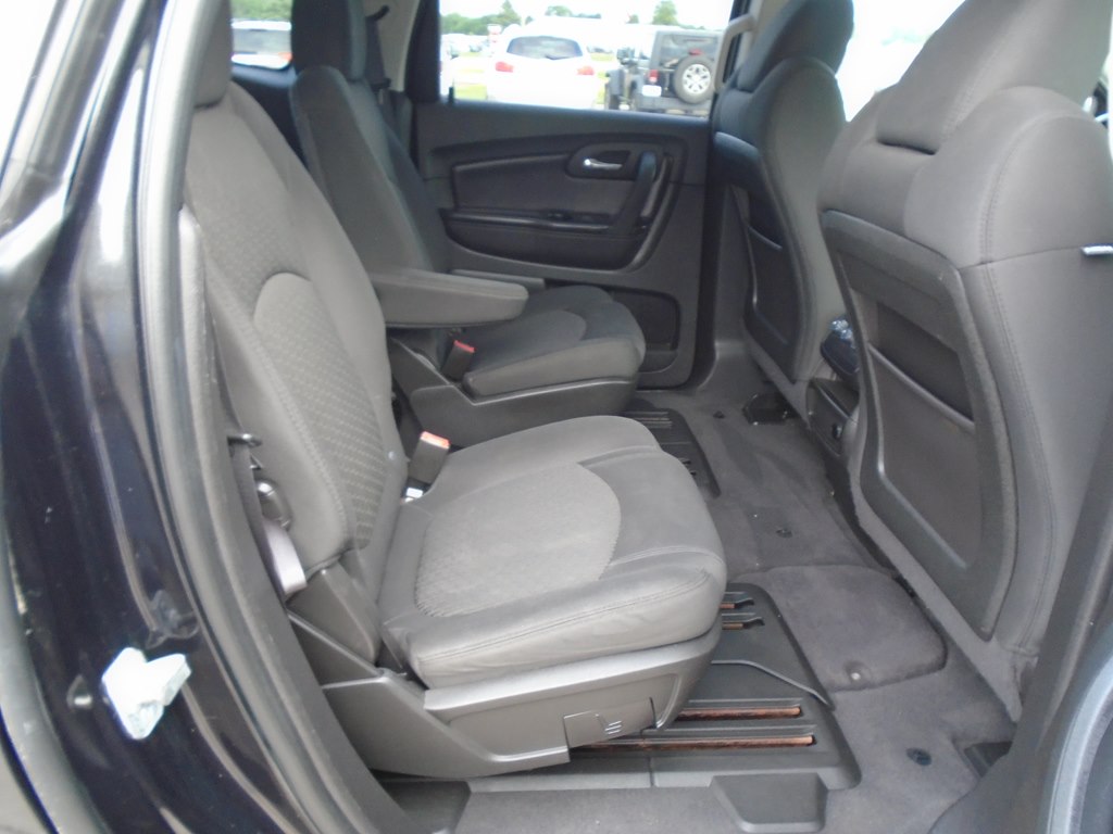 Photo 41 of this CHEVROLET TRAVERSE
