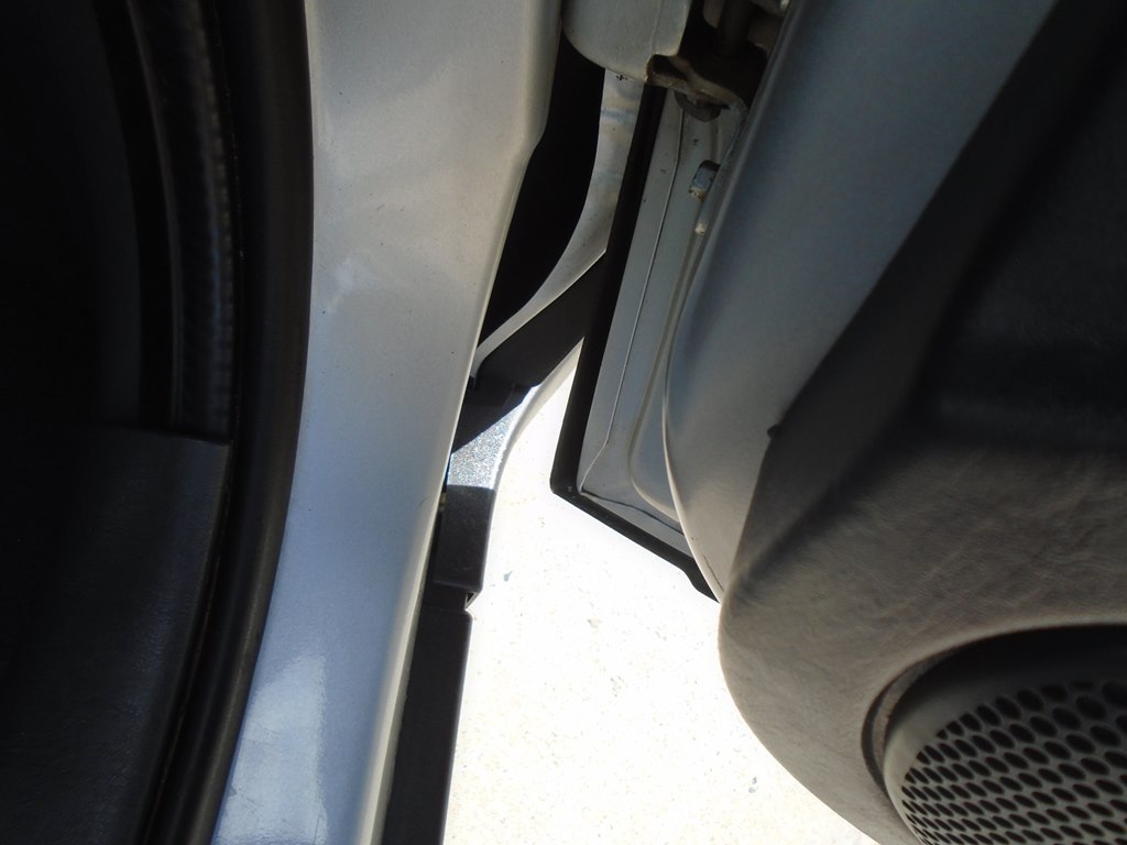 Photo 38 of this FORD ESCAPE