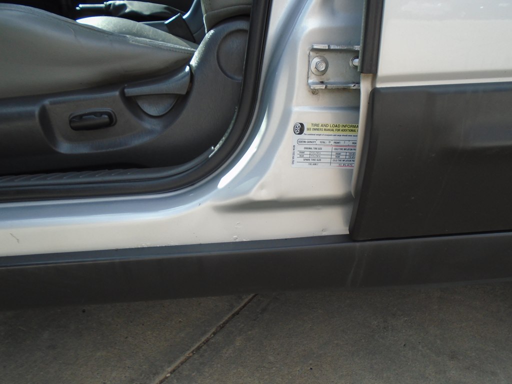 Photo 25 of this FORD ESCAPE