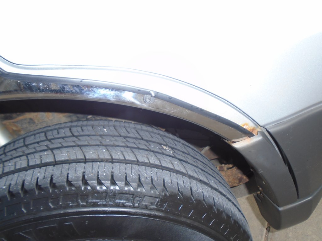 Photo 14 of this FORD ESCAPE