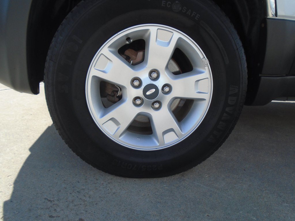 Photo 63 of this FORD ESCAPE