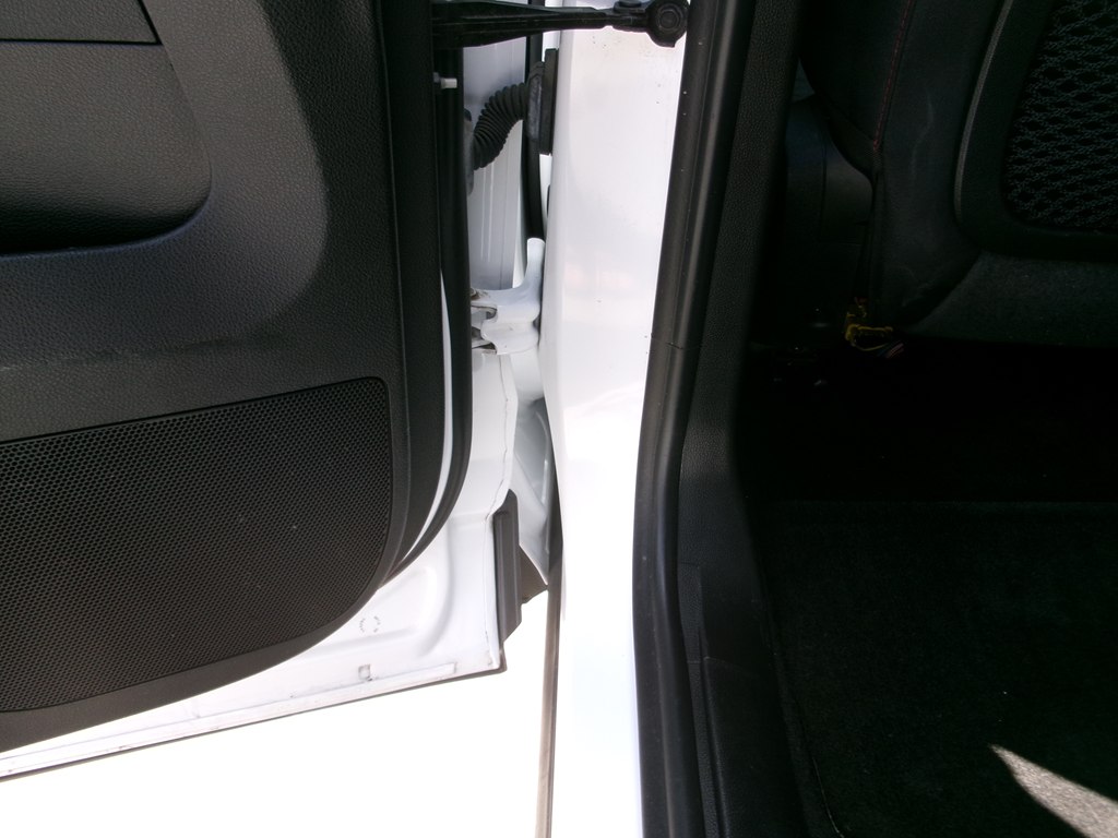 Photo 30 of this GMC TERRAIN