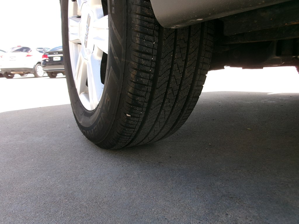 Photo 61 of this GMC TERRAIN