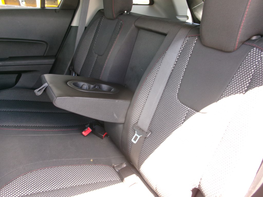 Photo 25 of this GMC TERRAIN