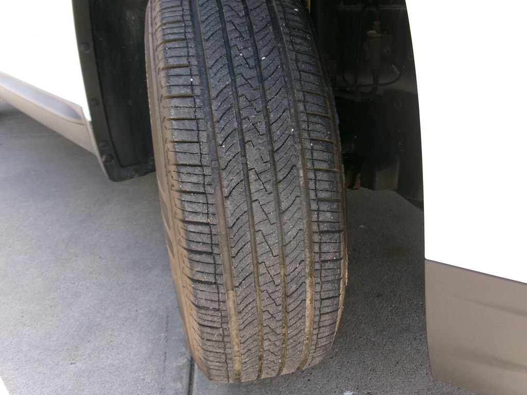 Photo 60 of this GMC TERRAIN