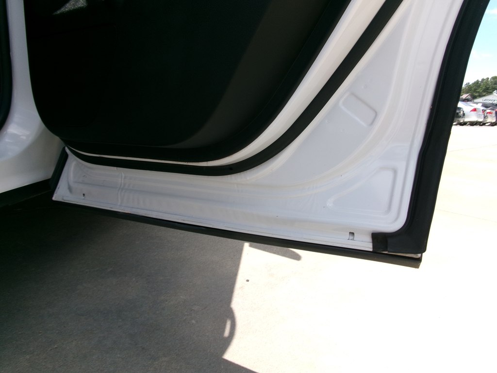 Photo 44 of this GMC TERRAIN