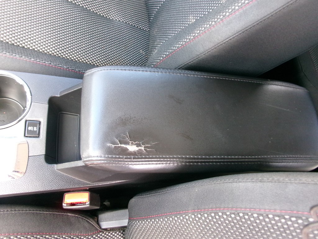 Photo 53 of this GMC TERRAIN