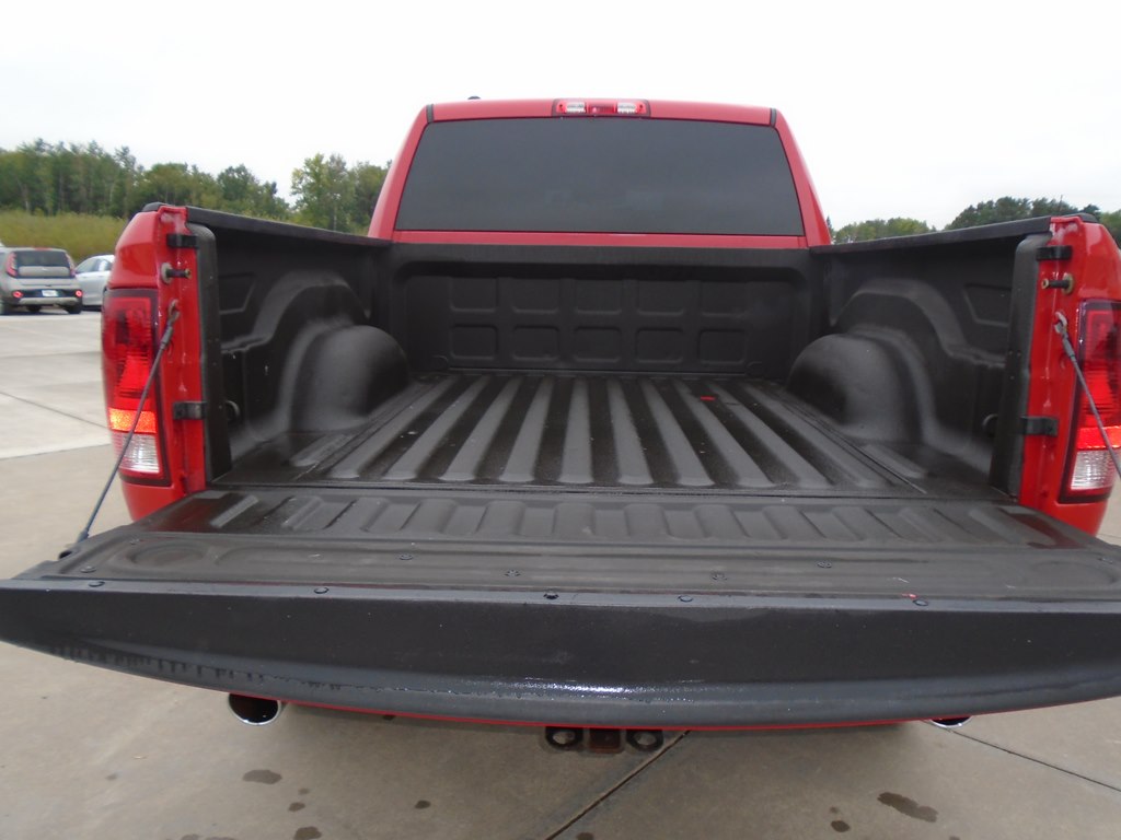Photo 13 of this RAM 1500