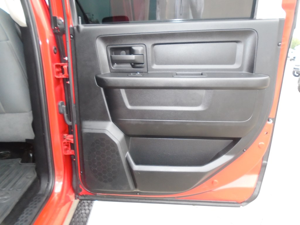 Photo 39 of this RAM 1500