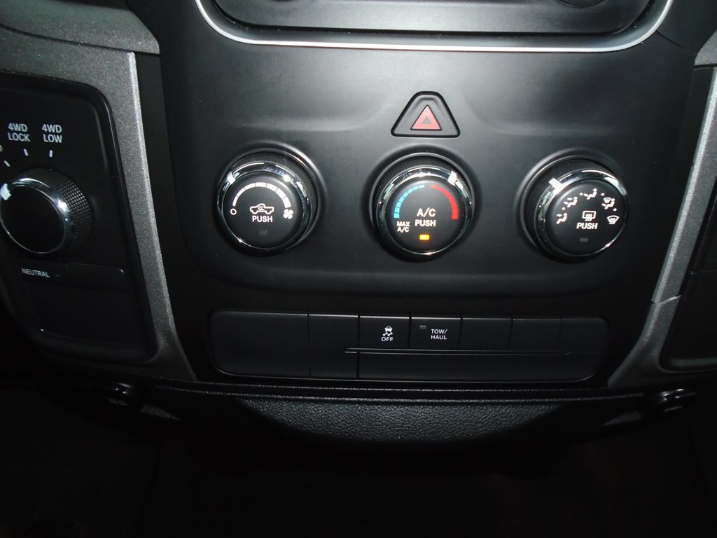 Photo 51 of this RAM 1500