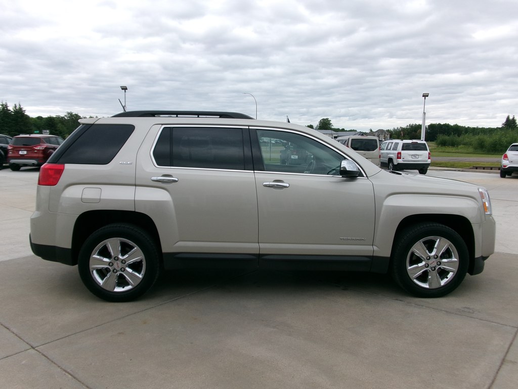 Photo 5 of this GMC TERRAIN