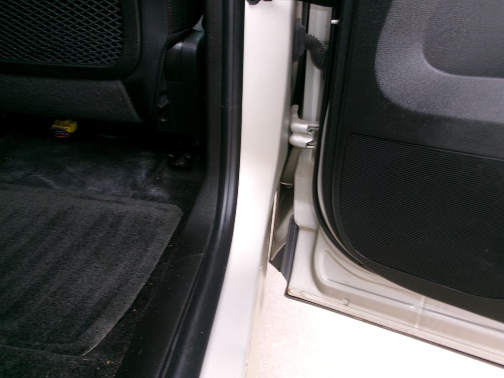Photo 41 of this GMC TERRAIN