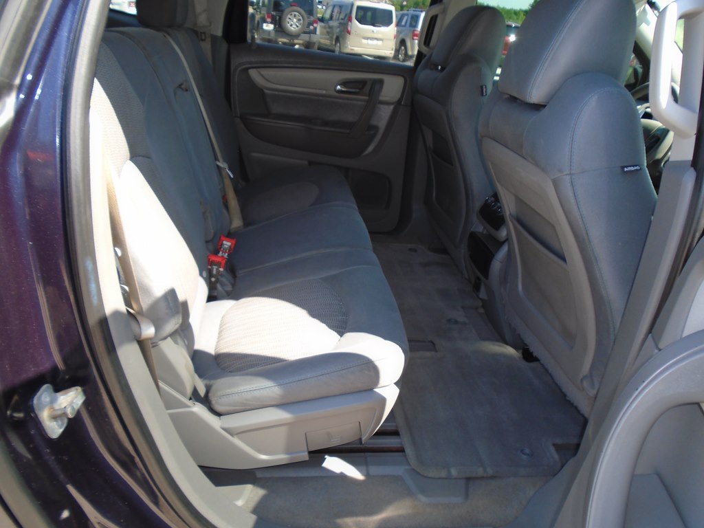 Photo 41 of this CHEVROLET TRAVERSE