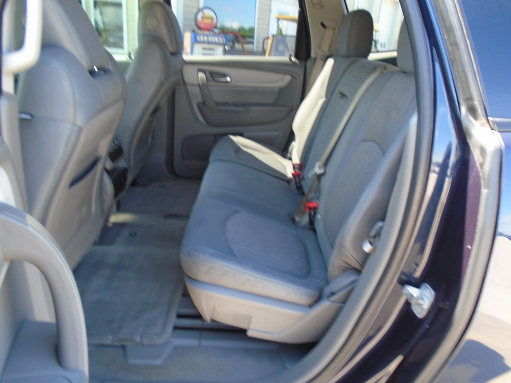 Photo 24 of this CHEVROLET TRAVERSE