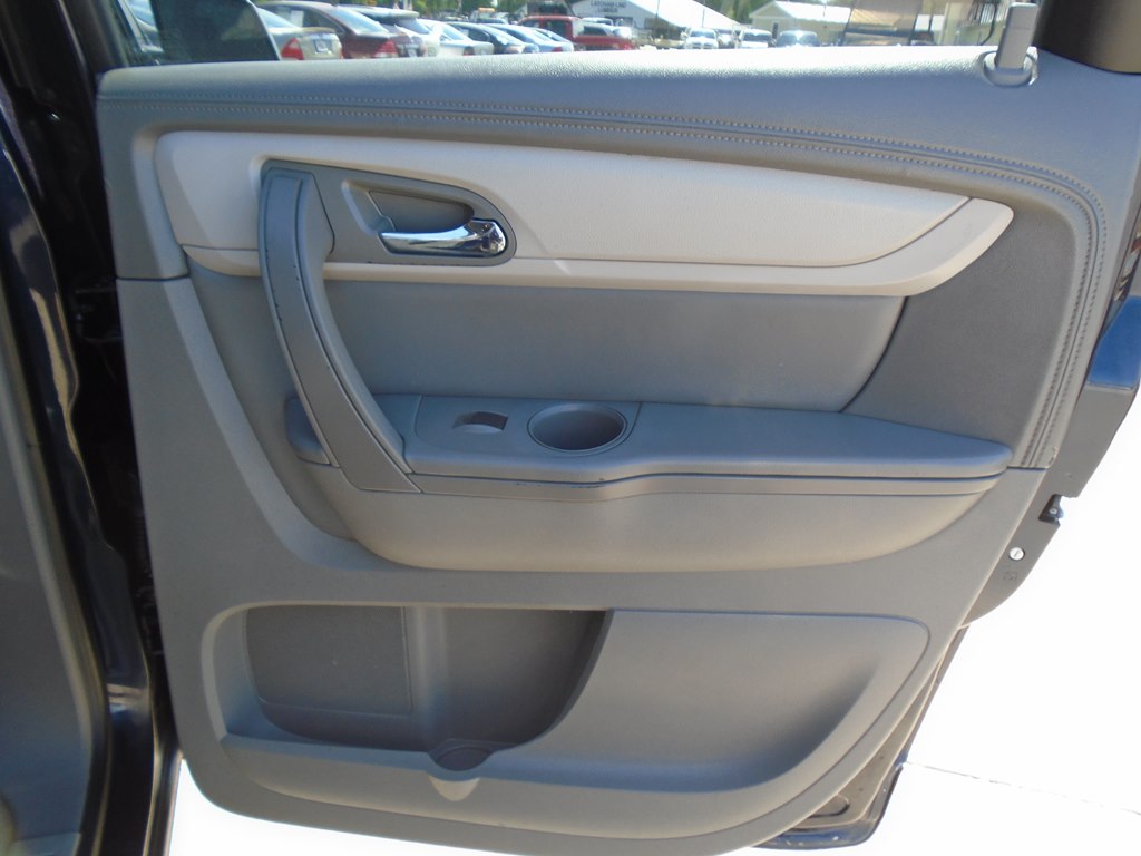 Photo 43 of this CHEVROLET TRAVERSE