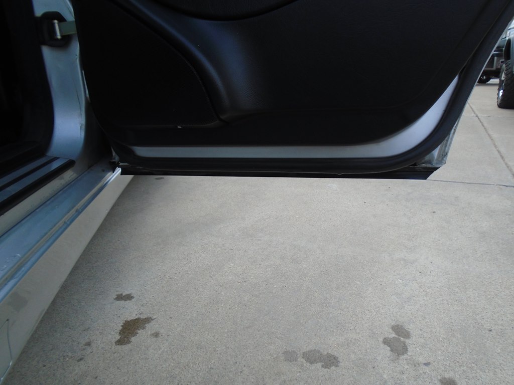 Photo 43 of this MERCEDES-BENZ C-CLASS