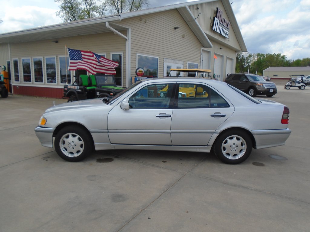 1998 MERCEDES-BENZ C-CLASS
