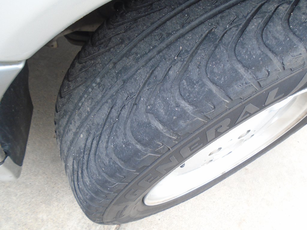 Photo 60 of this MERCEDES-BENZ C-CLASS